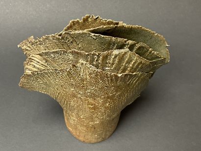 Jean-Claude SERIS (1941 - )
Vase en grès,...