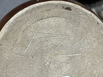 Lot de cinq grès de Puisaye et diverses....