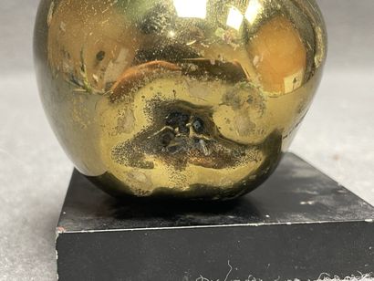 Monique GERBER (XX°)
Pomme en bronze sur...