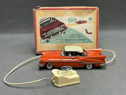 PUNCH : voiture téléguidée rouge moteur électrique....