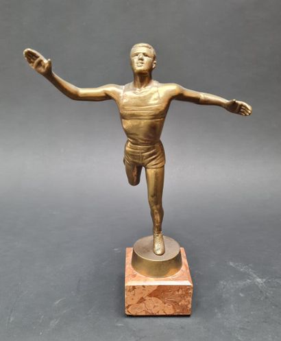 ATHLETICS:
Runner
Bronze, on pink marble.
Height:...