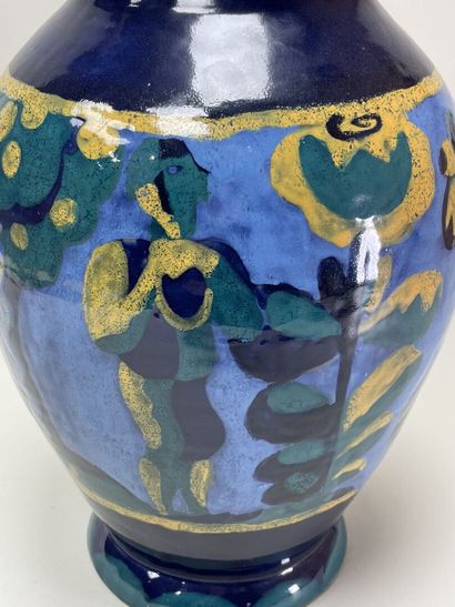 PRIMAVERA
Grand vase en céramique signé,...