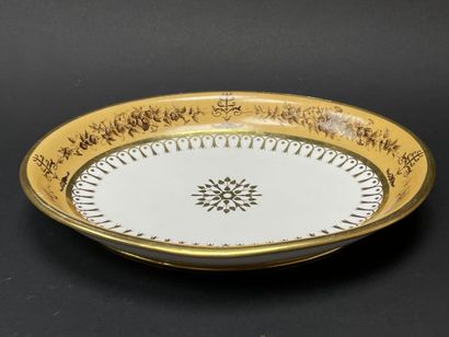Sèvres: Porcelain navette bowl with gold...