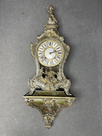 Wooden sconce with Martin varnish decoration...