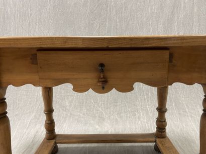 Fruitwood changer's table, other legs joined...