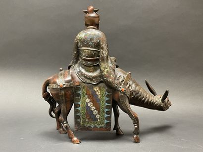 JAPON fin XIX°
TOBA sur sa mule.
Epreuve...