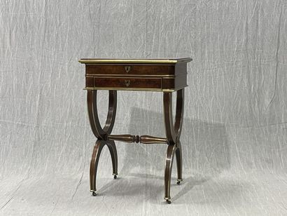 Mahogany veneered working table, underlined...