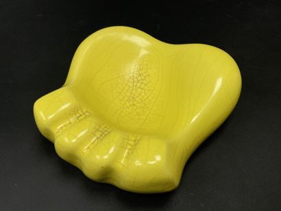 Georges JOUVE ( 1910-1964) 
Ashtray in cracked...