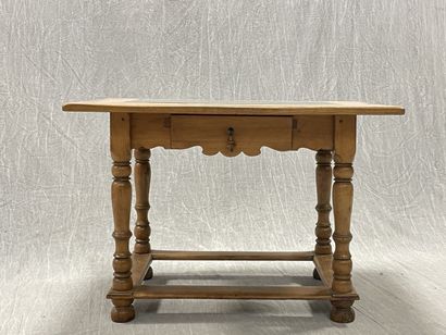Fruitwood changer's table, other legs joined...