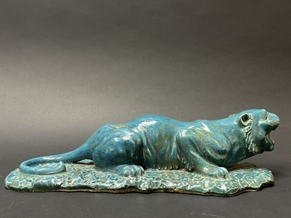 PRIMAVERA. 
Ceramic lioness, signed. 
9 x...