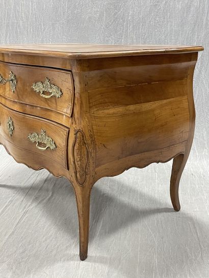 Curved chest of drawers in blond fruitwood,...