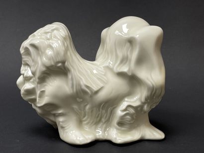 Compagnie des Arts Français. 
Chien Pékinois...