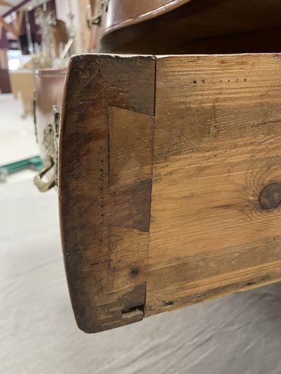 Curved chest of drawers in blond fruitwood,...