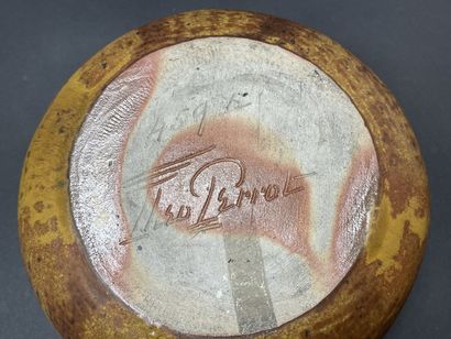 Théo PERROT (1846-1942). 
Coupe creuse ronde...