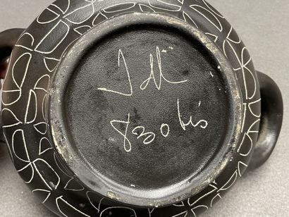 Jean DE LESPINASSE (1896-1979)
Two-handled...