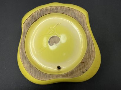 Georges JOUVE ( 1910-1964) 
Ashtray in cracked...