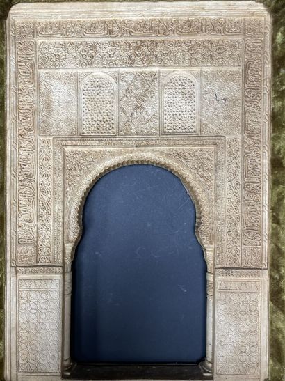 Model of the Alhambra Gate in plaster, velvet...