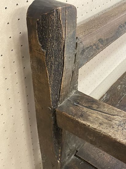 Large oak community bench.
17th century
96...