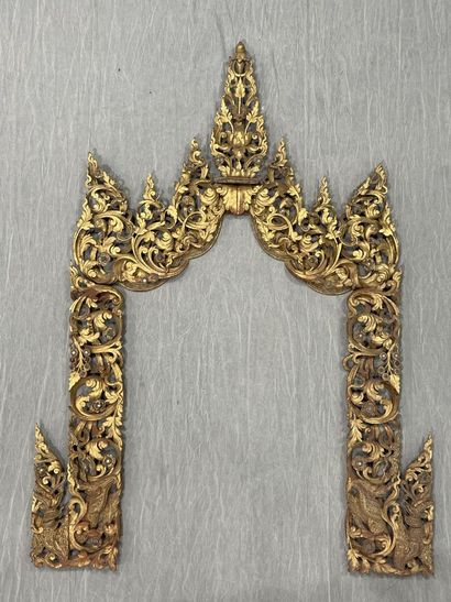 Mandorla-shaped portico with finely carved...