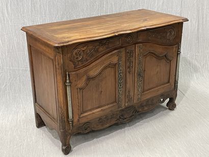 Provençal sideboard in carved and molded...