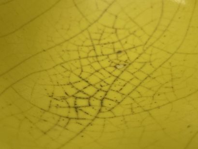 Georges JOUVE ( 1910-1964) 
Ashtray in cracked...