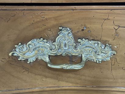 Curved chest of drawers in blond fruitwood,...