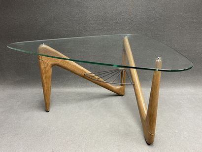 Triangular coffee table, tripod base in light...