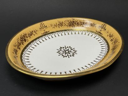 Sèvres: Porcelain navette bowl with gold...