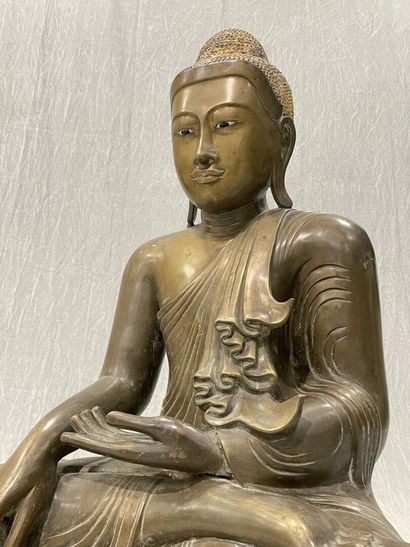 Very important Buddha seated in vajrasana,...