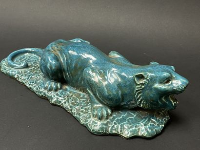PRIMAVERA. 
Ceramic lioness, signed. 
9 x...