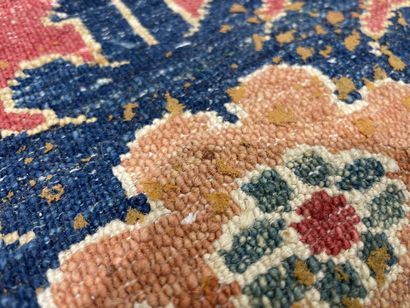 Tapis galerie Kazak en laine, fait main....