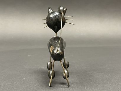 ACCOLAY 
Petit chat, 
Sculpture de la série...