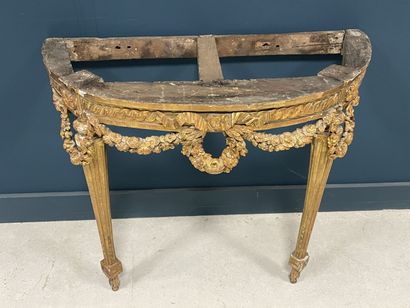Console en bois sculpté et doré, plateau...