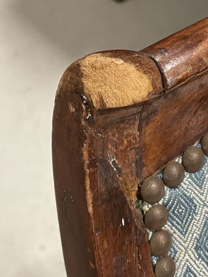 Fauteuil d'enfant en placage d'acajou
Milieu...
