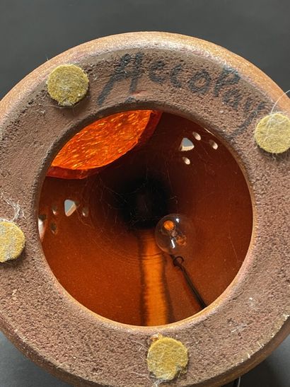 ACCOLAY 
Lampe , piétement en céramique émaillée...