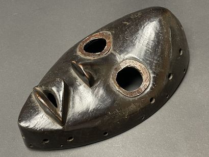 COTE D'IVOIRE Masque Dan.
Bois sculpté à...