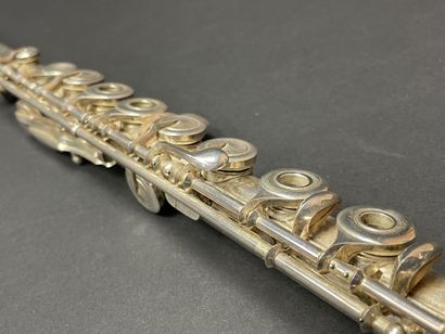 Flute traversière estampillée DJALMA JULLIOT
L....