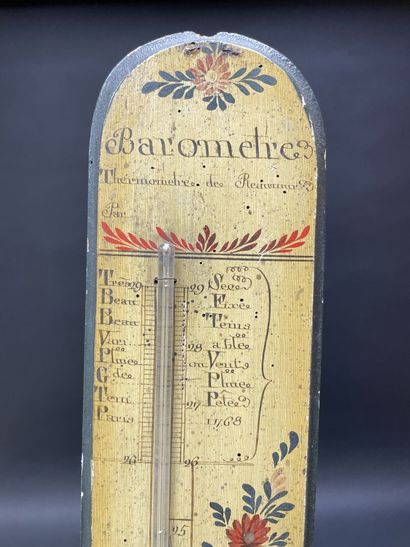 Baromètre en bois peint. 
début XIX° siècle.
95...