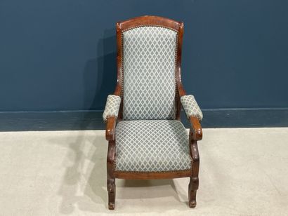 Fauteuil d'enfant en placage d'acajou
Milieu...