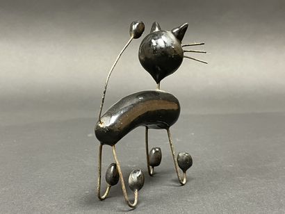 ACCOLAY 
Petit chat, 
Sculpture de la série...
