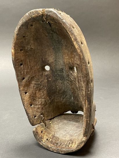 COTE D'IVOIRE Masque articulé. 
28 x 15 x...