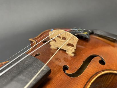 Violon portant une étiquette Audinot 1926...