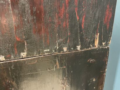 Meuble chinois en trois éléments ouvrant...
