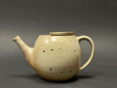 Robert DEBLANDER (1924-2010).
Théière en...