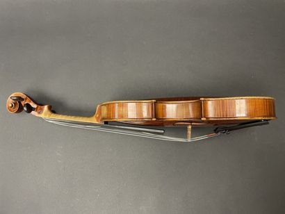 Violon portant une étiquette Audinot 1926...