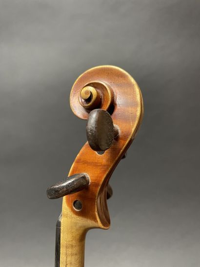 Violon portant une étiquette Audinot 1926...