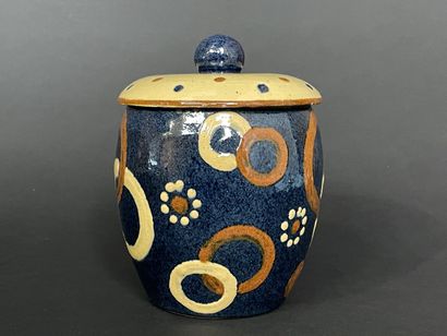 Paul Jacquet pour Primavera pot couvert d'époque...