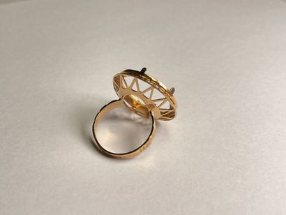 Lot de cinq montures de bague en or 750°/00...