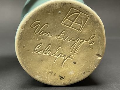 Atelier Van Briggle Pottery, modèle de Artus...