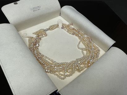 MIKIMOTO
Collier de perles de culture baroques,...